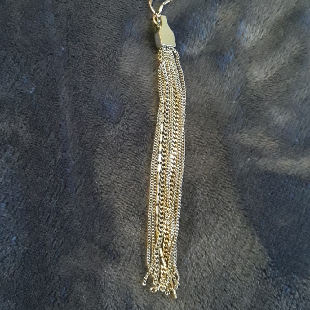 Neckles - Picture 2 of 3